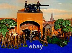 WWII Britains cast soldiers. HQ parade/Corgi Bentley/ford tanker. Unique tin