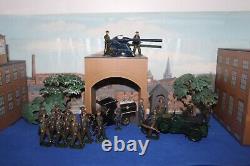 WWII Britains cast soldiers. HQ parade/Corgi Bentley/ford tanker. Unique tin