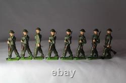 W. BRITAIN 1858 INFANTRY Britains' Soldiers in Action SET With Box #V24