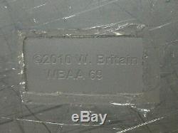 W BRITAIN 18th-19th CENTURY SMALL BARN 51005 COMPLETE WITH FULL INTERIOR