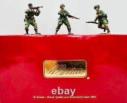 W. Britain 54mm WW2 Breakout-Normandy 44 Fallschirmjaeger Cover Fire Set 17637