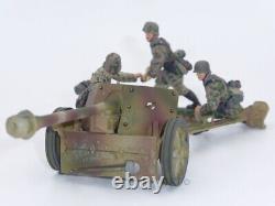 W Britain German 17th Waffen SS Division PAK 40 Cannon with Crew, 17659 Damaged