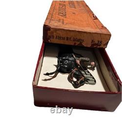 W. Britain SOUTH AFRICAN MOUNTED INFANTRY Made in England No. 38