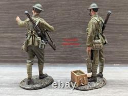 W Britain WWI'Going up the Line' British Infantry Handing Out Ammo #23099