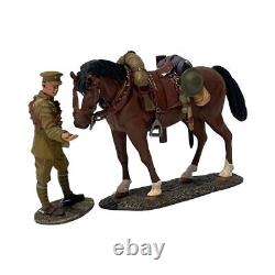 W Britain World War 1 23063 British Lancer Feeding Horse 130 Scale WW1