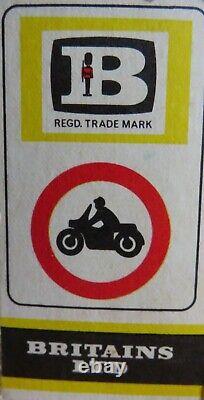 W. Britain's Deetail Toy Soldiers Afrika Korps Dispatch Rider 9694