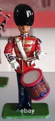 W. Britains 00214 Scots Guards Band Of The Pipes And Drums 1899 Set Boxed + Coa