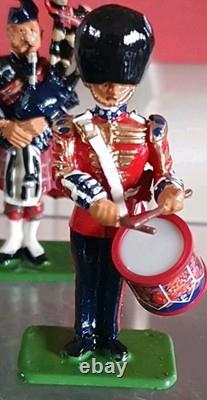 W. Britains 00214 Scots Guards Band Of The Pipes And Drums 1899 Set Boxed + Coa