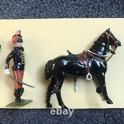 W Britains 182 11th HUSSARS (DISMOUNTED) Pre-War, Whisstock Box