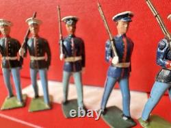 W Britains Post War 1948 Set 228 U. S. Marines with White Caps Original Paint