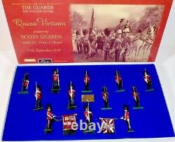 W Britains Soldiers Queen Victoria Scots Guards & State Colours 1500 00215