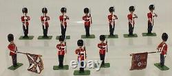 W Britains Soldiers Queen Victoria Scots Guards & State Colours 1500 00215