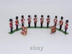 William Britain 1st Battalion Scots Guards Colour and Escort 40206