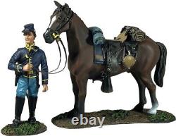 William Britain American Civil War, Federal Cavalry Trooper Holding Horse, 31325