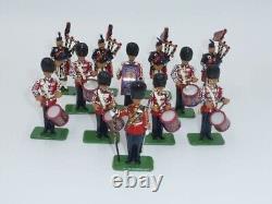 William Britains 00214 Pipes & Drums of the Scots Guards 1899 Ltd Ed Set