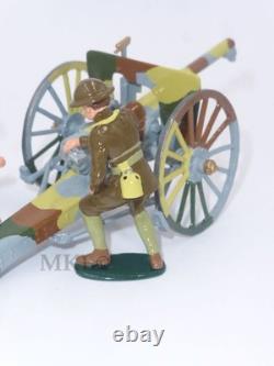 William Britains 41025 French 75mm Gun & Caisson with US Marine Detachment