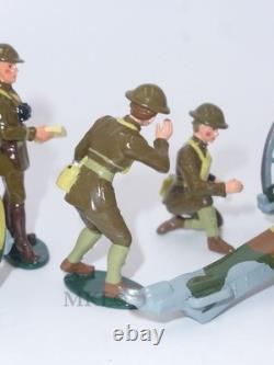 William Britains 41025 French 75mm Gun & Caisson with US Marine Detachment